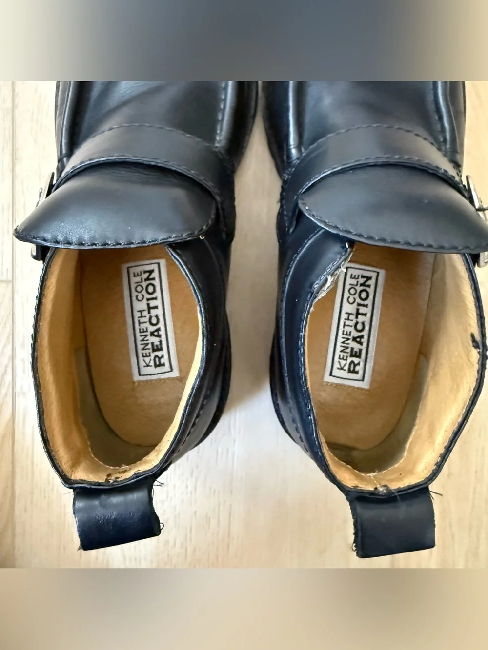 Vintage Kenneth Cole Men’s Black Leather Ankle Buckle Boots Lug Sole Size 8.5